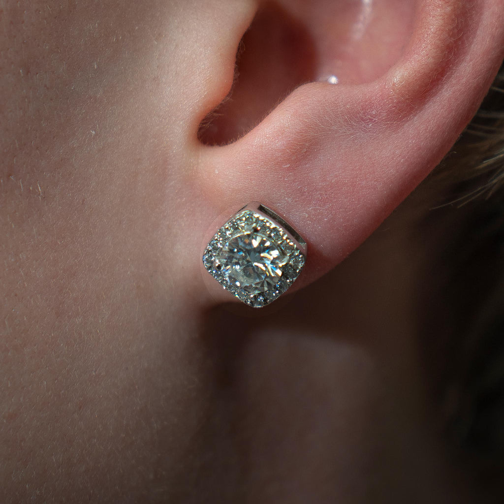 Avenor Square Cluster Earring 6.5mm